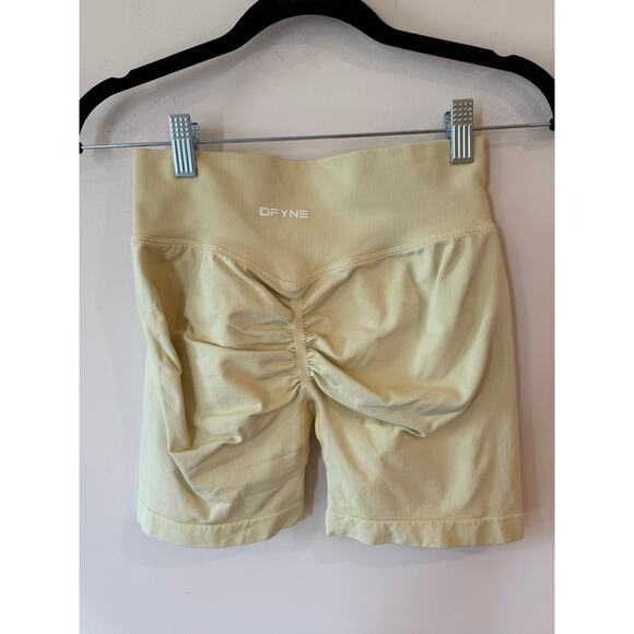 DFYNE High Rise Pull On Ruched Impact Shorts Yellow Women's Size - Picture 2 of 7